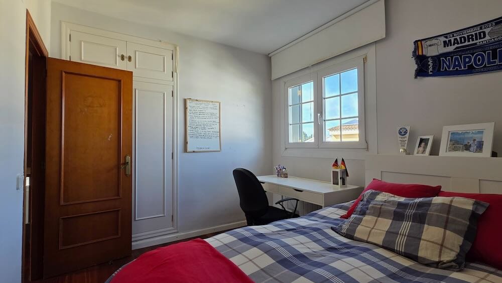 Property 2458 - Image 41